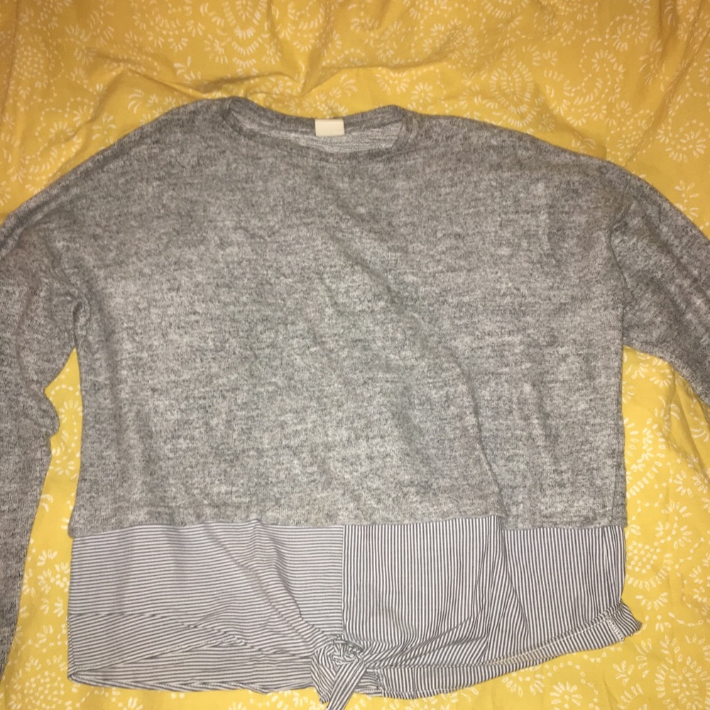 SWEATER WITH BLOUSE UNDER - ZARA